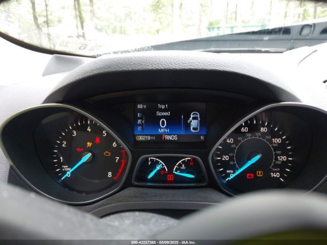 1FMCU0HD9KUA33627 Ford ESCAPE SEL