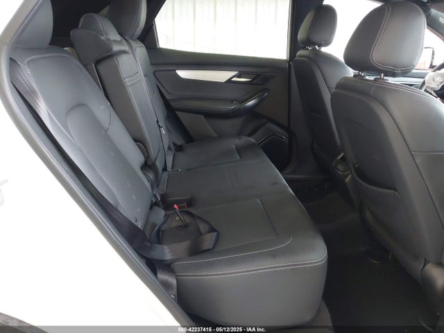 Vinfast Vf 8 2024 RLLV1AFAXRH006563 Image 8