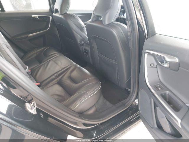 2015 VOLVO V60 YV1902SH9F1190853 Photo 7