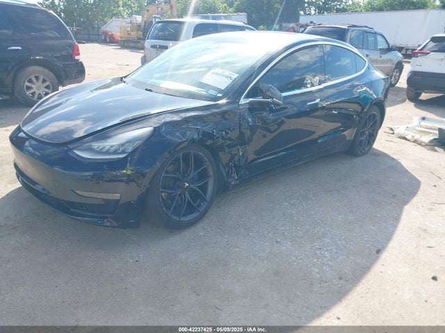 2018 TESLA MODEL 3 5YJ3E1EA3JF135823 Photo 1