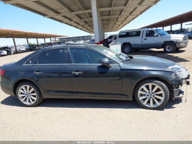 WAUGNAF49HN000834 Audi A4 2.0t Premium