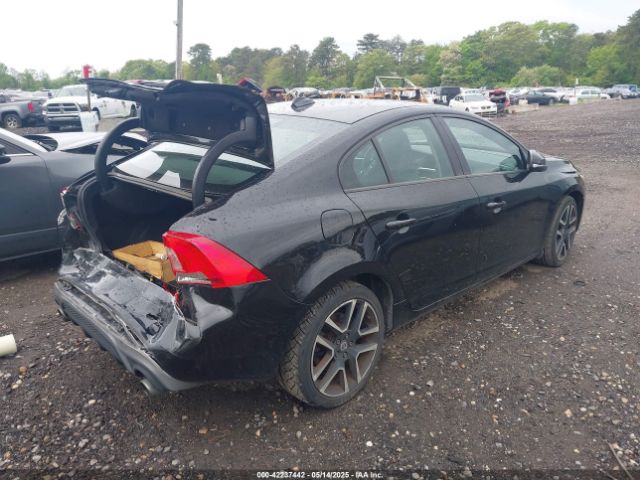 YV126MFL3H2437131 Volvo S60 T5 Dynamic