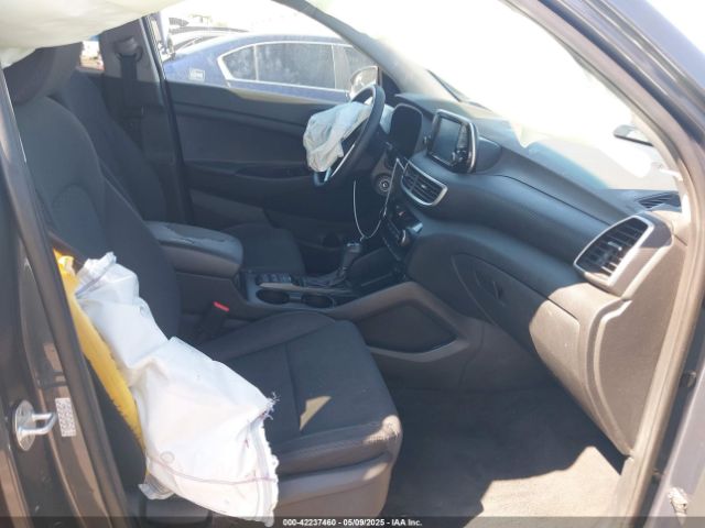 KM8J23A4XLU098433 Hyundai TUCSON SE
