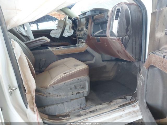 3GCUKTEJ8GG216893 Chevrolet Silverado 1500 High Country