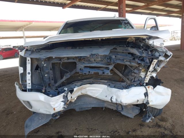 3GCUKTEJ8GG216893 Chevrolet Silverado 1500 High Country