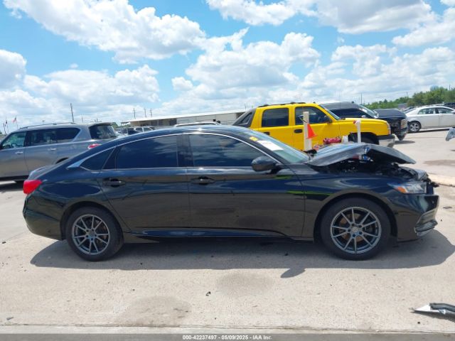 1HGCV1F13LA068071 Honda ACCORD LX