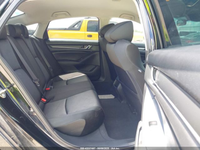 1HGCV1F13LA068071 Honda ACCORD LX