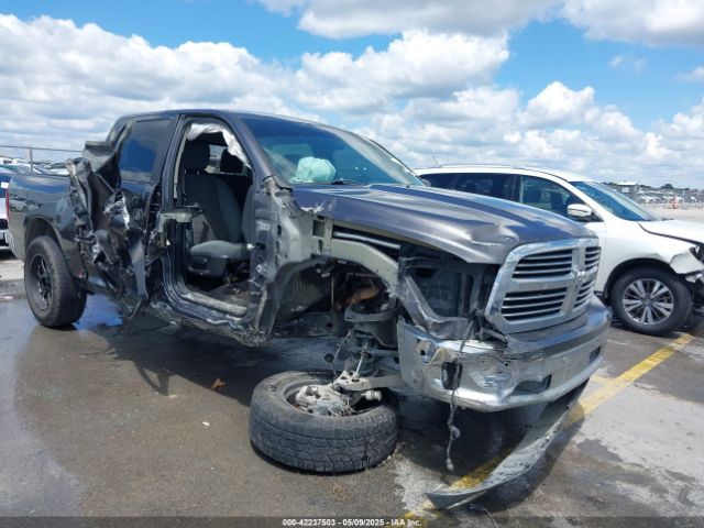 2018 RAM 1500 1C6RR6LG9JS290857