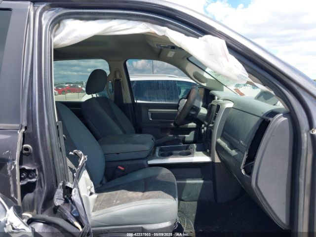 2018 RAM 1500 1C6RR6LG9JS290857 Photo 4
