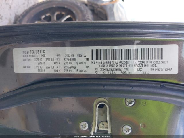 2018 RAM 1500 1C6RR6LG9JS290857 Photo 8