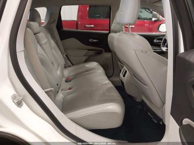 1C4PJMDXXKD362634 Jeep Cherokee