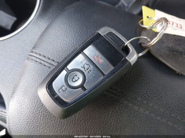 2022 FORD MUSTANG 1FA6P8TH3N5122423 Photo 10