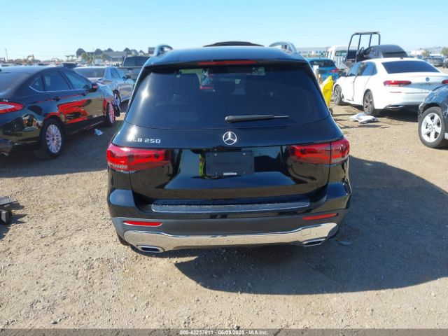 W1N4M4GB7MW090263 Mercedes-Benz GLB 250