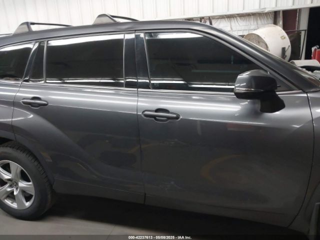 5TDCZRBH2MS146641 Toyota Highlander L