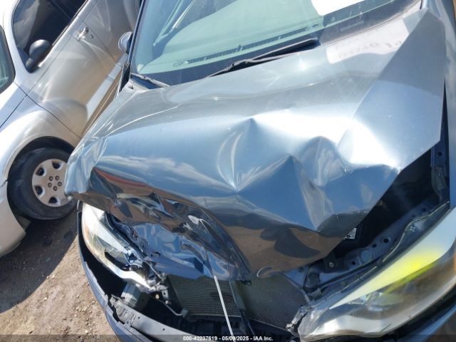 5YFBURHE3FP318002 Toyota Corolla Le Plus