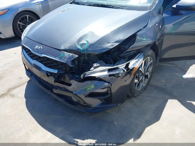 3KPF24ADXME356322 KIA mpi nu