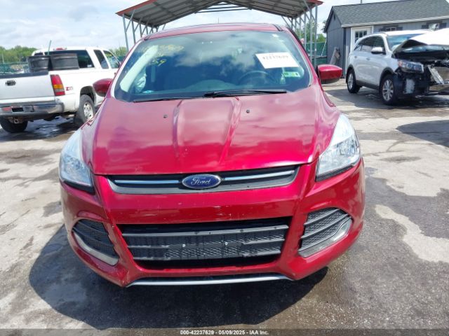 1FMCU9GX0GUB51525 Ford ESCAPE SE