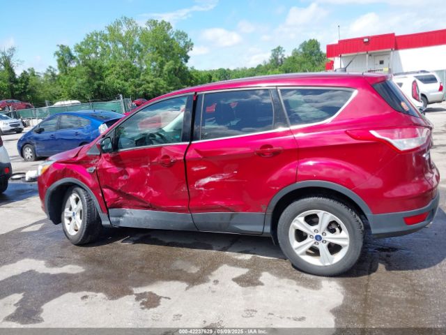 1FMCU9GX0GUB51525 Ford ESCAPE SE