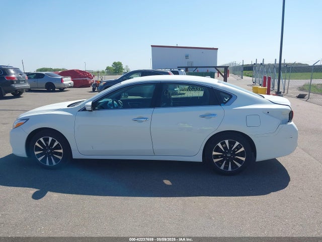 1N4AL3AP8JC186787 Nissan 2018