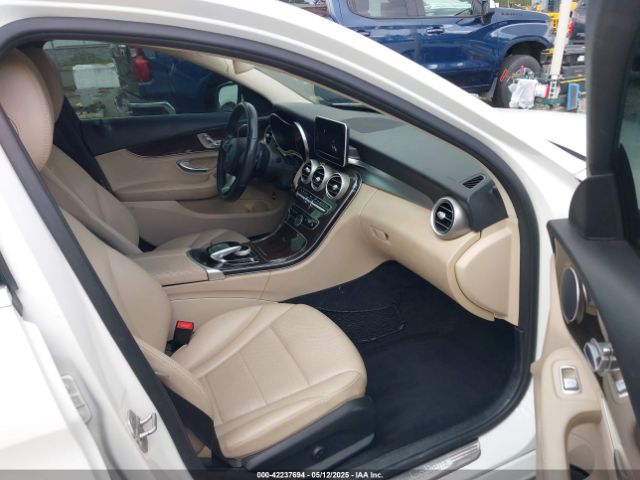 2016 MERCEDES-BENZ C 300 55SWF4JB8GU123779 Photo 4