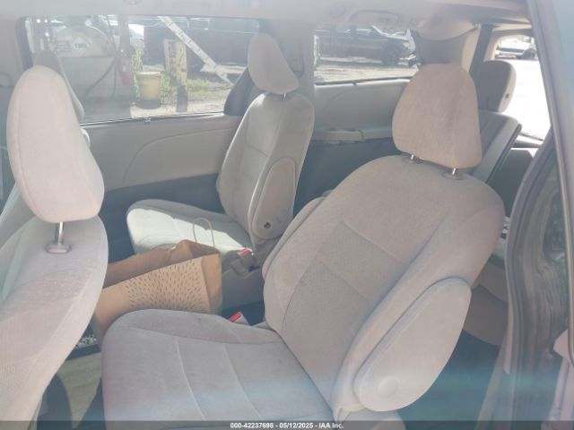 2016 TOYOTA SIENNA 5TDJK3DC1GS133412 Photo 7