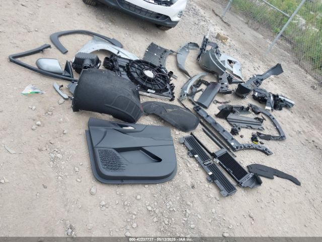 3GNAXPEG4SL325018 Chevrolet Equinox Awd Lt