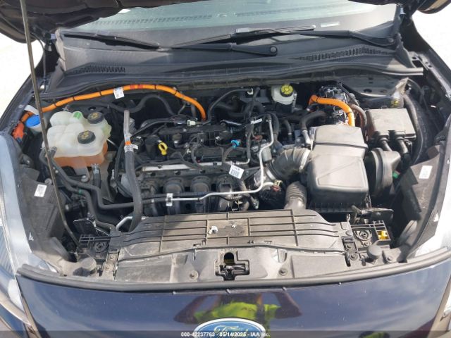 1FMCU0BZ8MUA40236 Ford hev/phev
