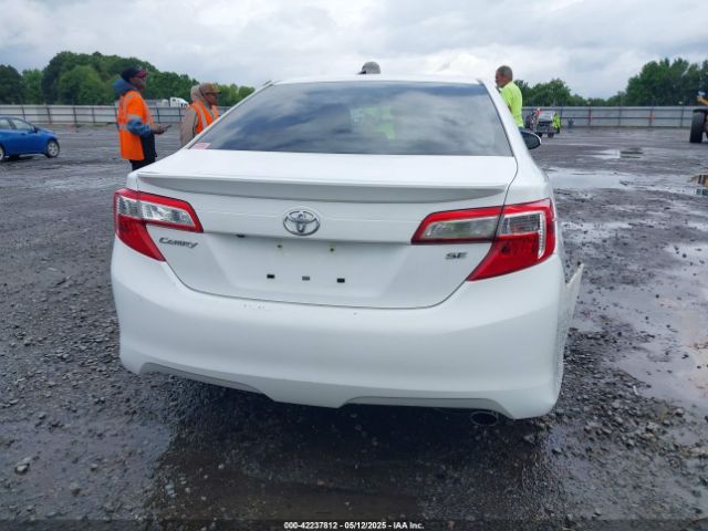 4T1BF1FK0EU831337 Toyota Camry Se Sport