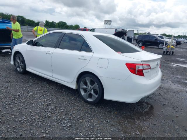 4T1BF1FK0EU831337 Toyota Camry Se Sport