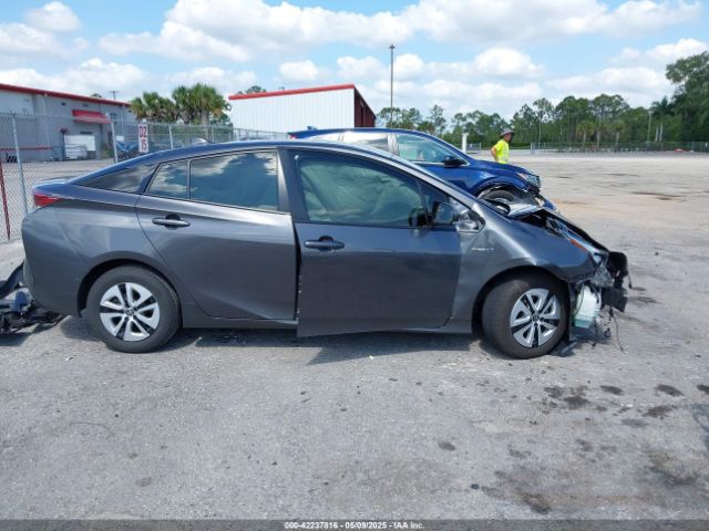 JTDKBRFU8J3596377 Toyota Prius Two