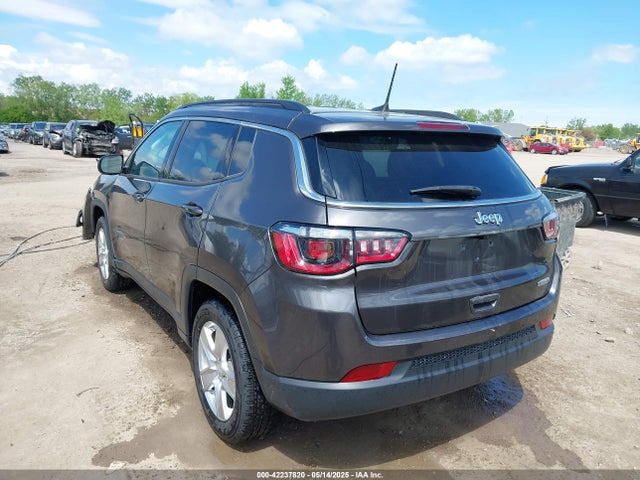 3C4NJCBB5NT103444 Jeep Compass Latitude Fwd