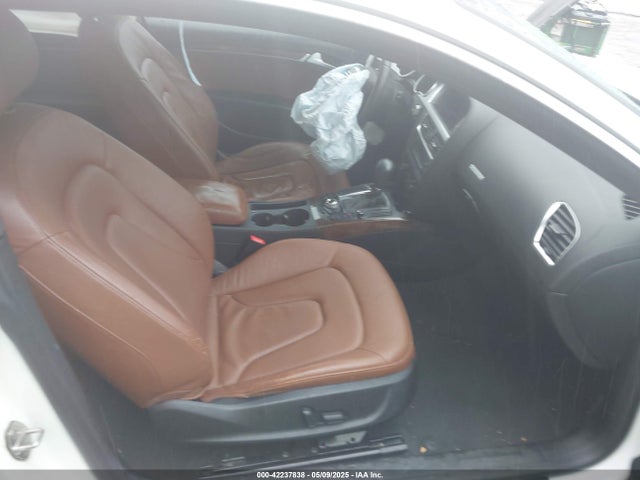 2011 AUDI A5 WAULFAFR3BA054717 Photo 4