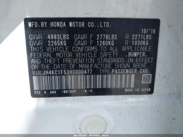 JH4KC1F53HC000477 Acura RLX