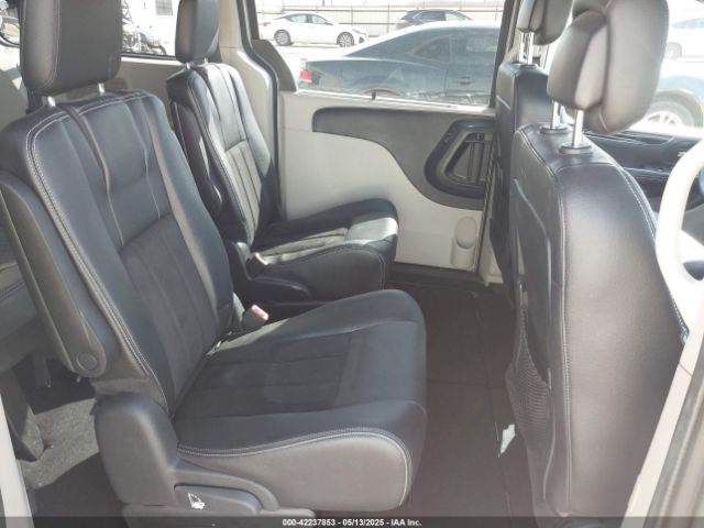 2C4RDGCG6JR156564 Dodge Grand Caravan Sxt