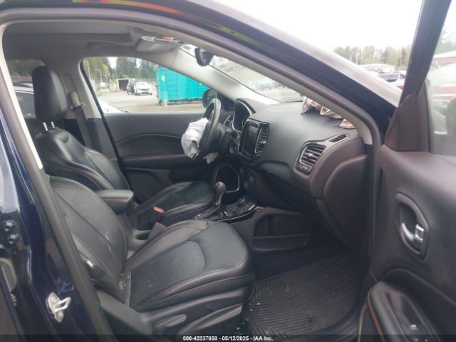 3C4NJDCB7JT342718 Jeep Compass Limited 4x4