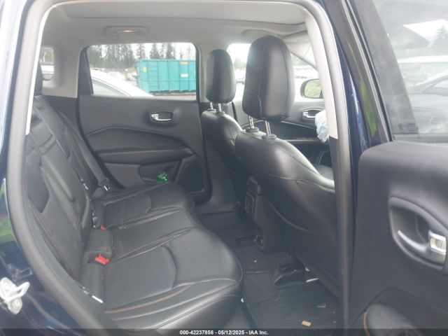 3C4NJDCB7JT342718 Jeep Compass Limited 4x4