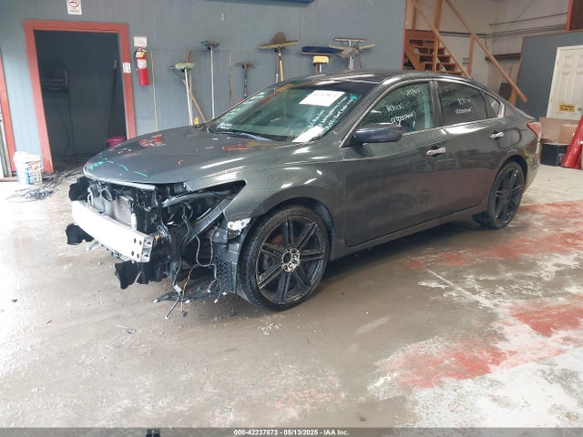 2013 Nissan Altima 2.5 S მანქანა იყიდება აუქციონზე, vin: 1N4AL3AP5DN557543, აუქციონის ნომერი: 42237873