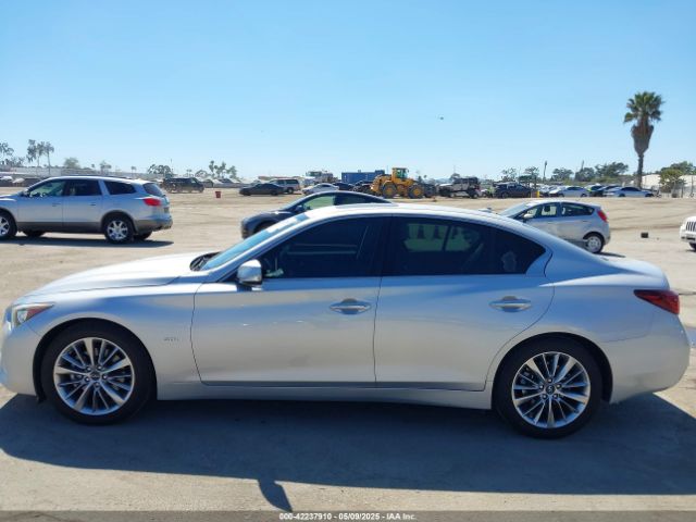 JN1EV7AP5JM592164 Infiniti Q50 3.0t Luxe