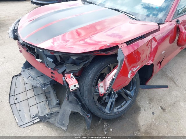 1G1FA3DX1K0138612 Chevrolet Camaro 1lt