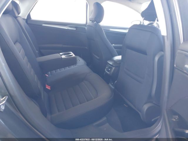3FA6P0H70FR281366 Ford FUSION SE