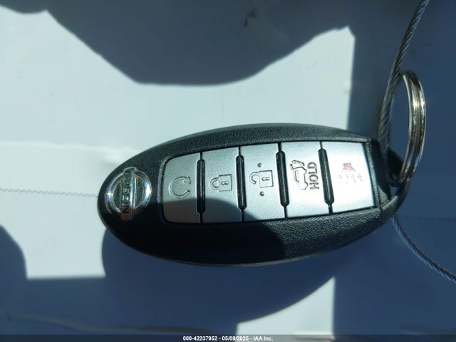 5N1DR2MN7JC637875 Nissan Pathfinder Platinum