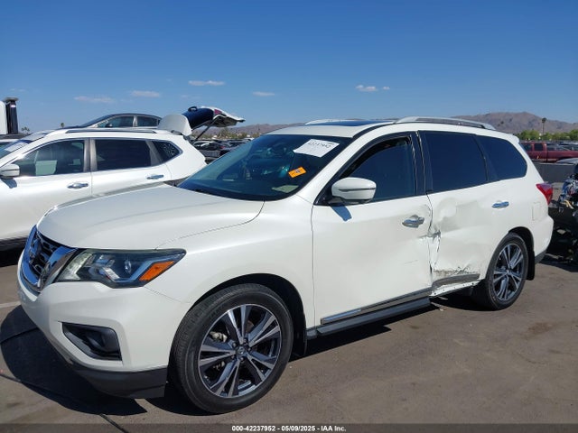 5N1DR2MN7JC637875 Nissan Pathfinder Platinum