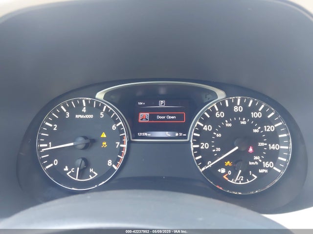 5N1DR2MN7JC637875 Nissan Pathfinder Platinum