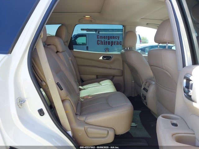 5N1DR2MN7JC637875 Nissan Pathfinder Platinum