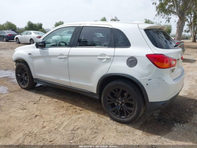 JA4AP3AU4HZ070007 Mitsubishi Outlander Sport 2.0 Le