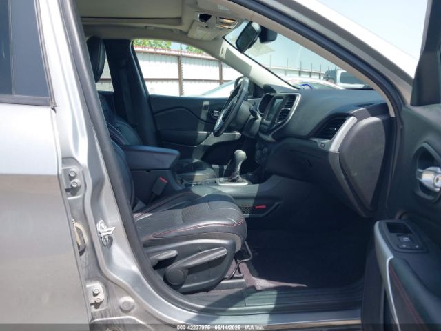 2017 JEEP CHEROKEE 1C4PJMBSXHW601720 Photo 4