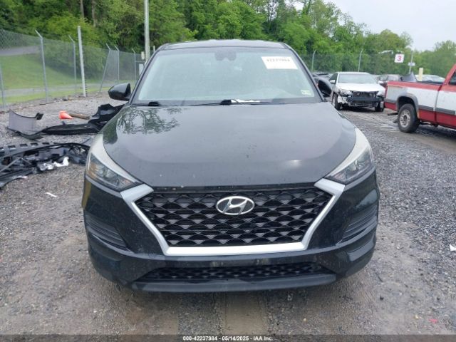KM8J2CA42KU865075 Hyundai TUCSON SE