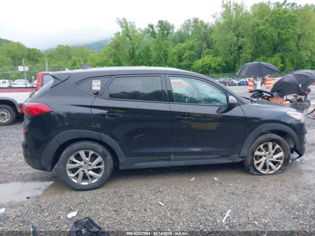KM8J2CA42KU865075 Hyundai TUCSON SE