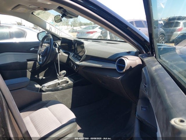 KL77LHE22RC226998 Chevrolet lih