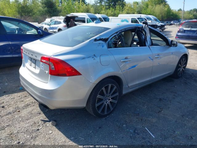 2015 VOLVO S60 YV140MFC0F2316192 Photo 3